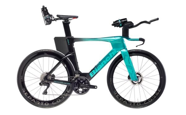 Bianchi Aquila RC SRAM Rival AXS Karbon Triatlon & Zamana Karşı (TT) Bisikleti